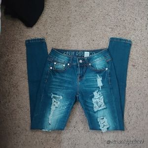 BLUE DISTRESSED SKINNY JEAN
